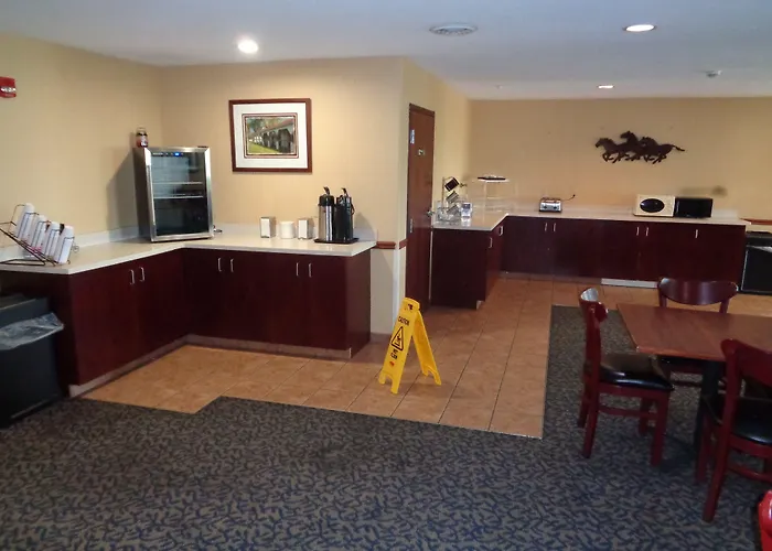 Hotel Fairgrounds 2*
